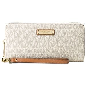 NWT Michael Kors Money Pieces Wristlet Wallet